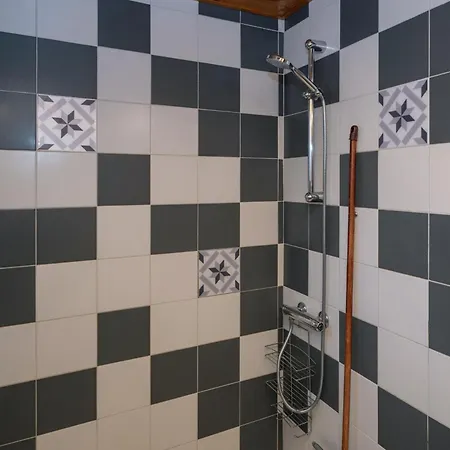 Au Du Planolet *