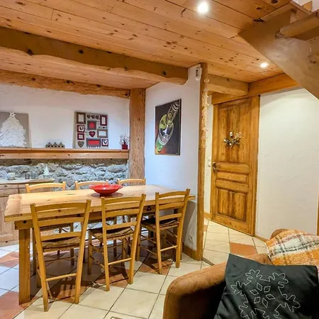 Au Du Planolet Le Massot