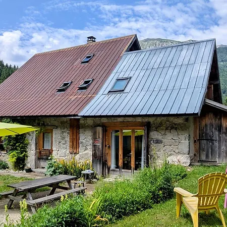 Apartment Au Du Planolet Le Massot